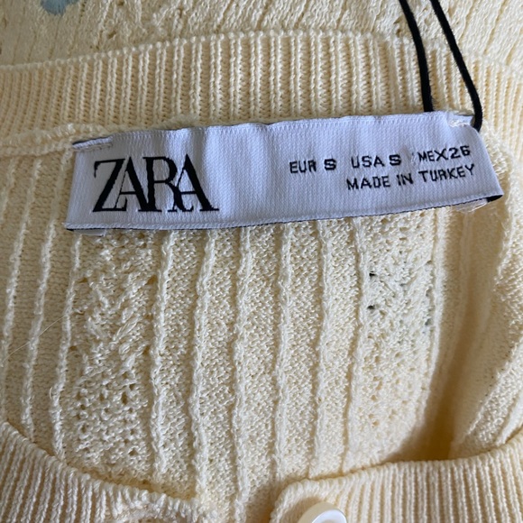 Zara Embroidered Sweater - Picture 2 of 4